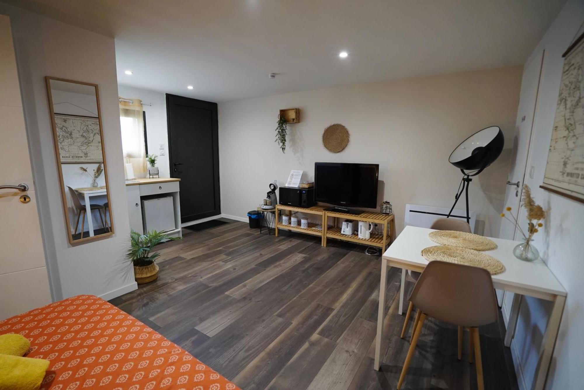 Studio Independant A 20Min Des Plages Castelnau-de-Guers Exteriér fotografie